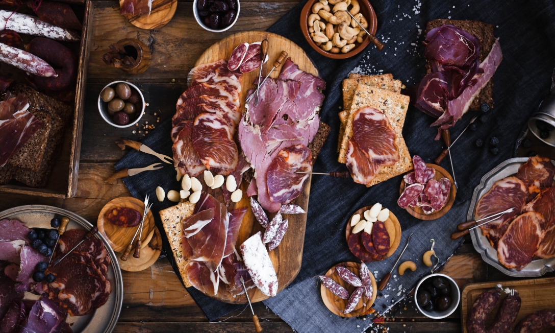  smoked meat charchuterie board 