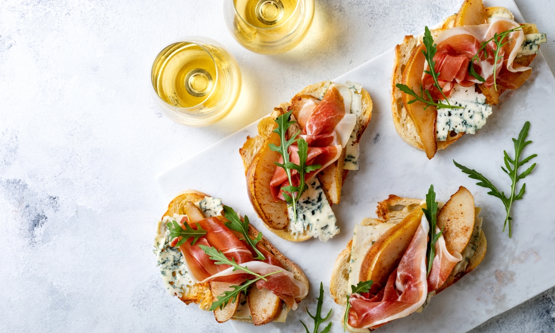 open-faced sandwiches 